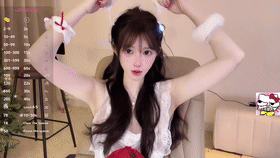 ⭐ 灬重磅推荐！喷水小天后【Hahaha_ha2】尺度大开~道具自慰潮喷